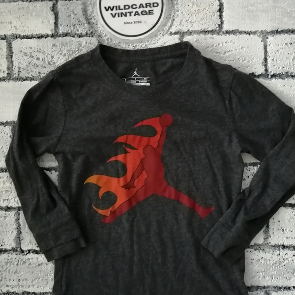 Lebron James Air Jordan Shirt Bundle Boys age 8-10 - Picture 3 of 4